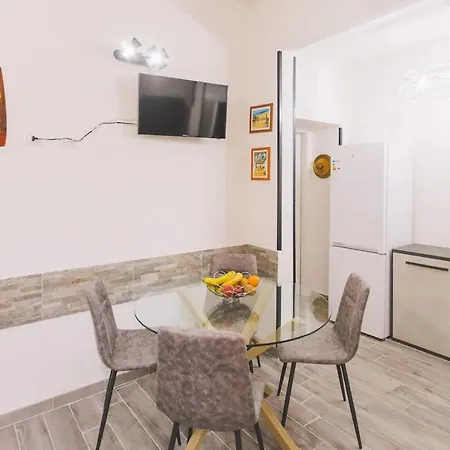 Appartamento Residenza Dione 1